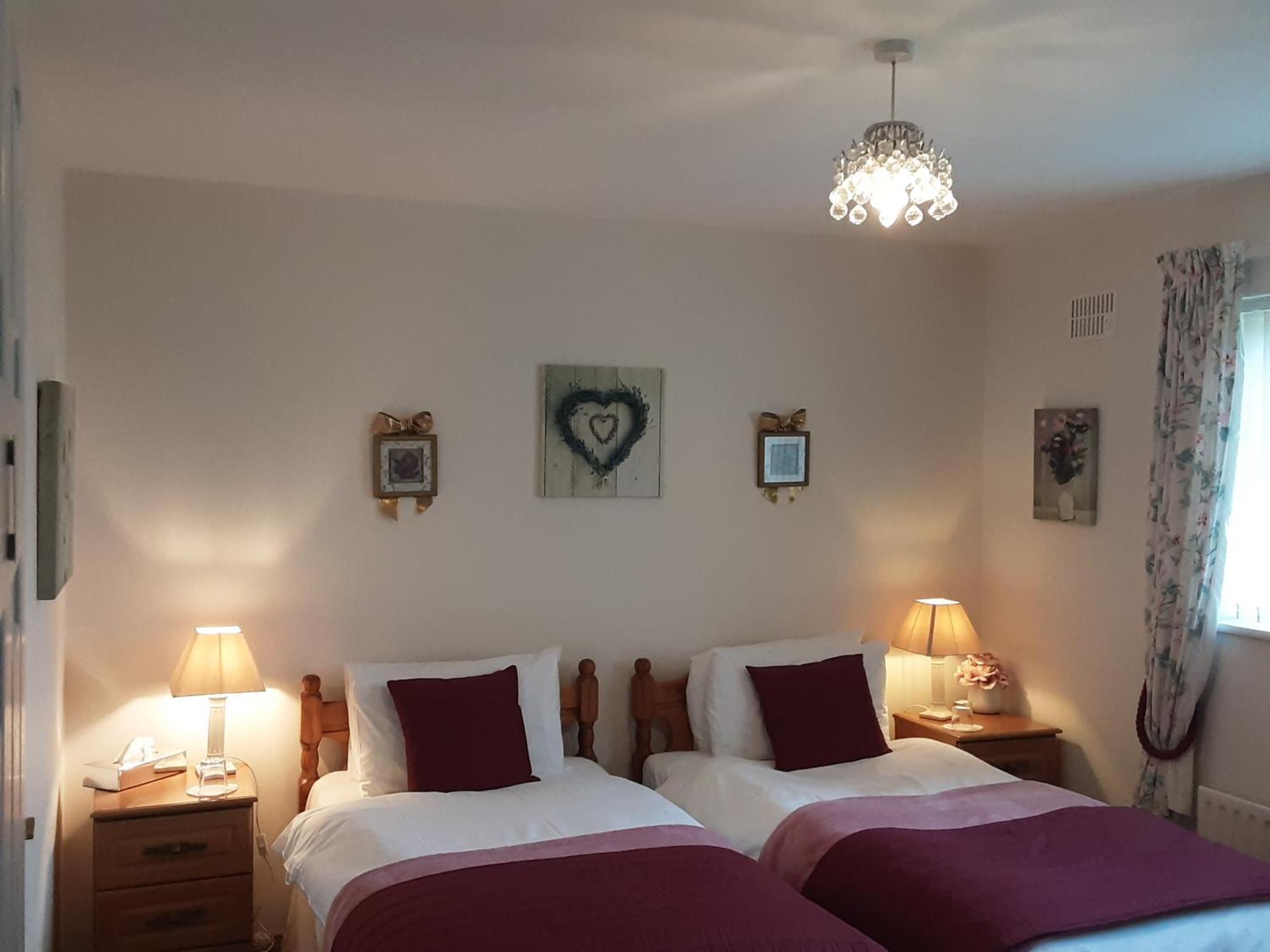 Hawthorn Lodge Belturbet Екстер'єр фото